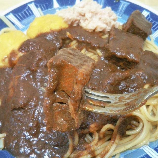 スパイスがおいしいカレー☆ザゲートホテルのザ・ゲートカレー