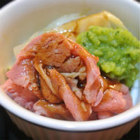 上州和牛(カタロース)のしゃぶしゃぶ、玉ねぎとゴーヤーのピュレ添え