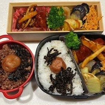 煮込みハンバーグ弁当、さくらんぼとくまんばち、大谷選手、３分クッキングのお味噌汁