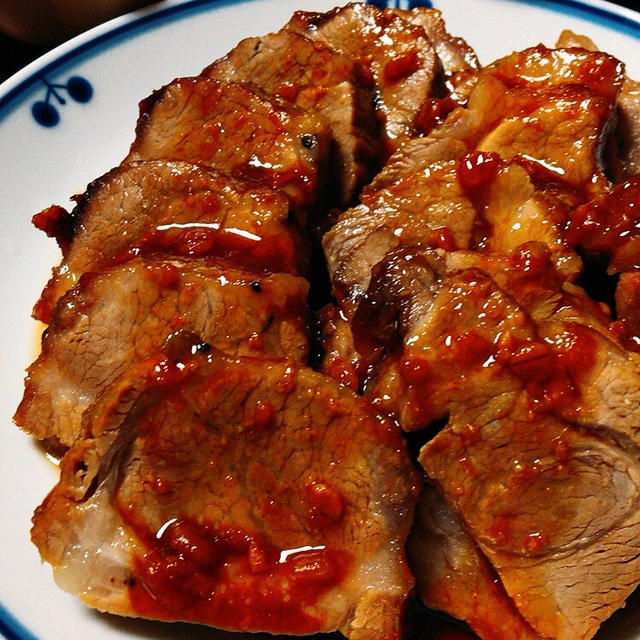 レンジに全てお任せ♪しっとりジューシー焼き豚レシピ