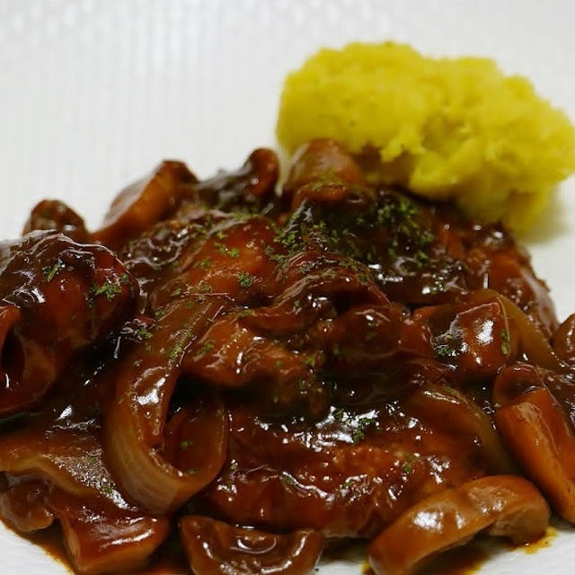 鶏もも肉とプルーンの赤ワイン煮込み