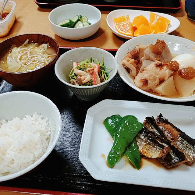 ”パクパクさんまの蒲焼き”の晩ごはん