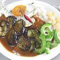 トッピングカレー。焼き豆腐の煮物。まどろむあんこ