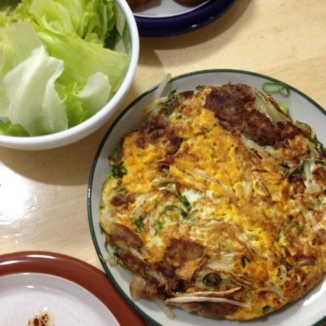 もやしとネギの豚平焼きで晩酌