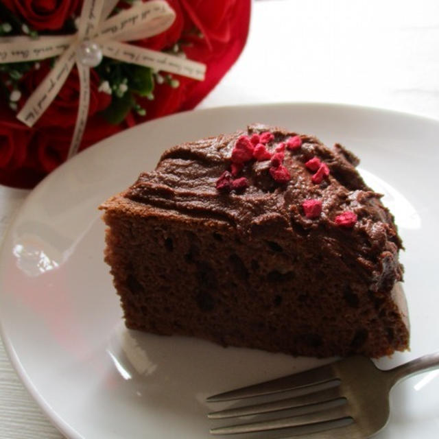 ホットケーキミックスで簡単！炊飯器ポンチョコケーキ(ドライいちじく入り)♪