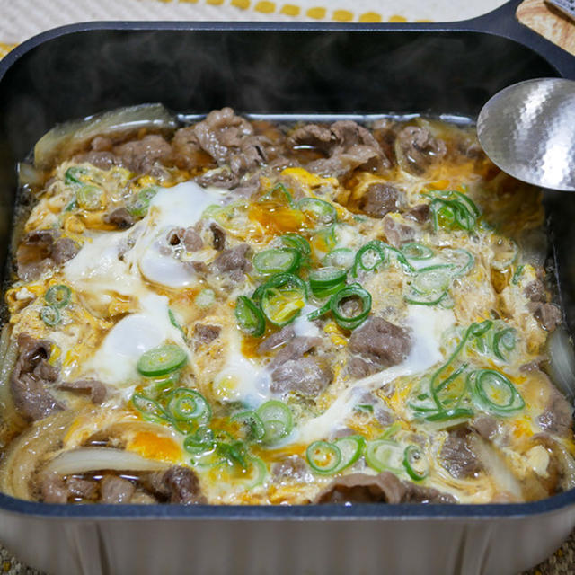 他人丼の上だけ「他人煮」がビールにピッタリ&久しぶりに「なか卯」で親子丼