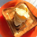 【朝ごはん】休日の朝ごはんに☆ハニーが苦手でも、これなら！の食パンレシピ2種