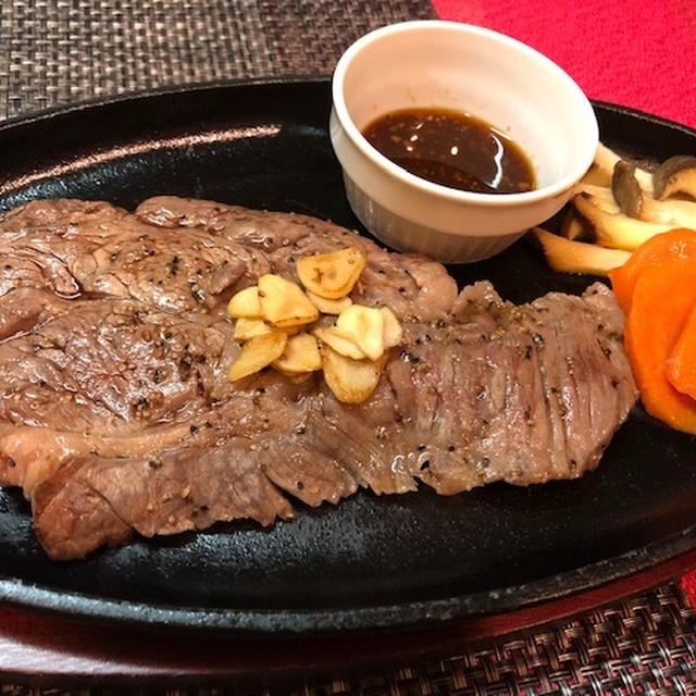 牡蛎バター醤油♡ステーキ♡キャベツじゃこサラダ