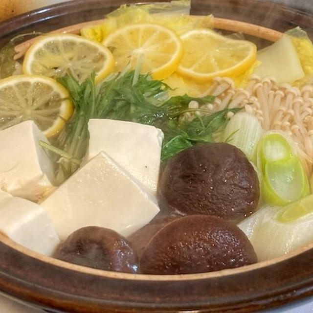 【塩レモン鍋】カルディの人気商品はすっぱ美味い！食べ方・具材・シメレビュー