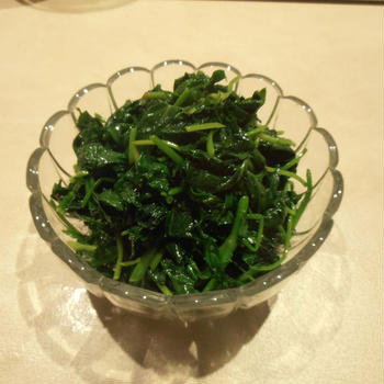 三つ葉の大量収穫　作り置きおかずに三つ葉のナムル