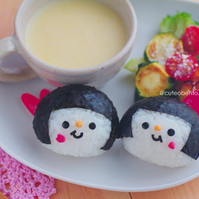 双子のおかっぱちゃんのランチ