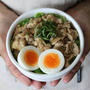 忙しい朝にはコレ！麺つゆで作るかんたん豚丼弁当