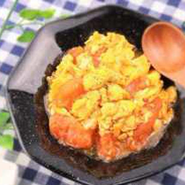 トマトと卵のピリ辛中華炒め