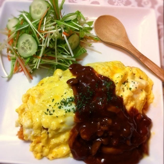 簡単カフェ風オムライスとポトフ。