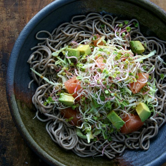 Soba with Cabbage and Sprouts Saladしゃきしゃき蕎麦サラダ