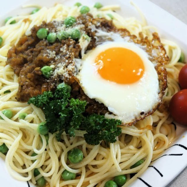 ■園芸・ランチ・夜はパスタ【畑休憩はMacへ　夜は作り置きミートソースでパスタ】