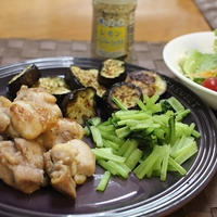 【鶏モモ肉のレモン風味ソテー♪】