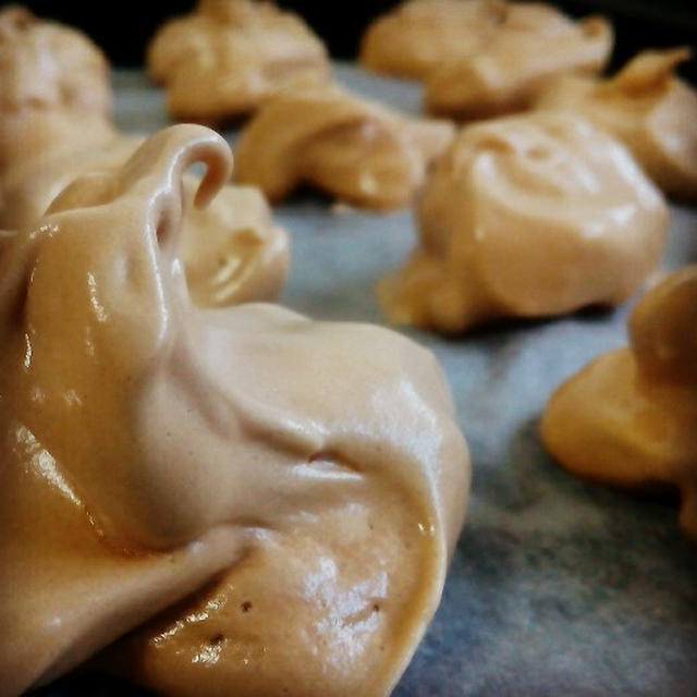 ロッシェとは 余った卵白で上品なメレンゲのお菓子はいかがですか By こびとさん レシピブログ 料理ブログのレシピ満載