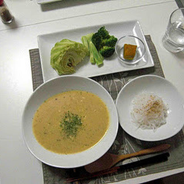 白滝でつけ麺（Dipping Noodle Dish with Devil's Tongue Starch Noodle）