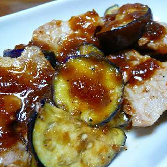 「宮殿焼肉のたれ おろし×おろし」で豚バラと茄子の炒め物♪