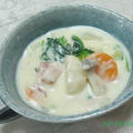ベーコンとお野菜のホワイトシチュー♪＆ぶどうパン♪ by ei-recipeさん