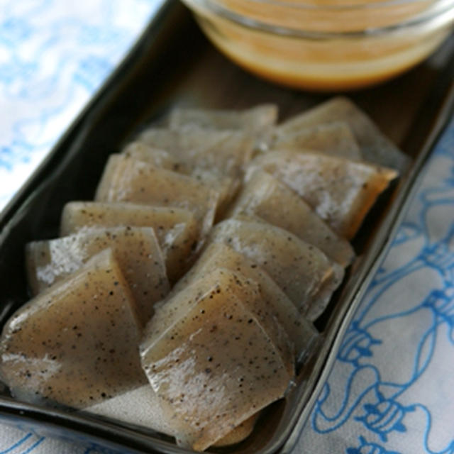 普通のこんにゃくで刺身こんにゃく！柚子味噌タレで♪