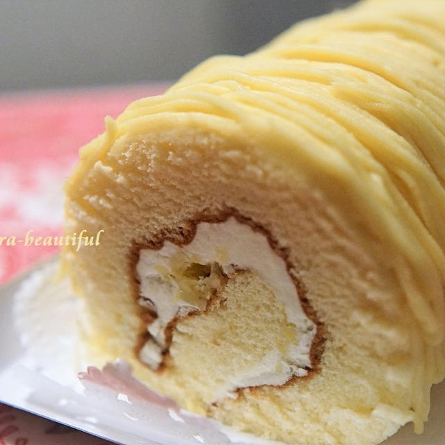 迫力☆ロリアン洋菓子店の黄金のモンブランロール