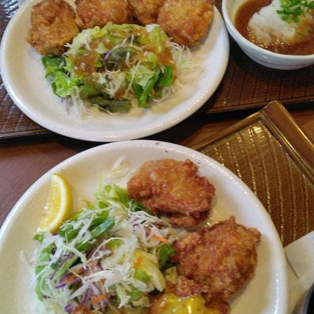 ガストの唐揚げ定食