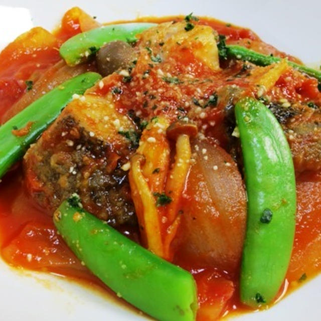 タラと新玉ねぎのトマト煮