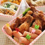 米粉のから揚げ＆そぼろとしめじご飯おむすびのお弁当～イルカに会いに♪