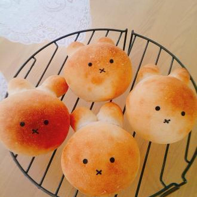 うさぎちゃんパン♪コロッケサンド・白身フライサンド♪