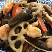 今年も芋がらと根菜の炒め物♪