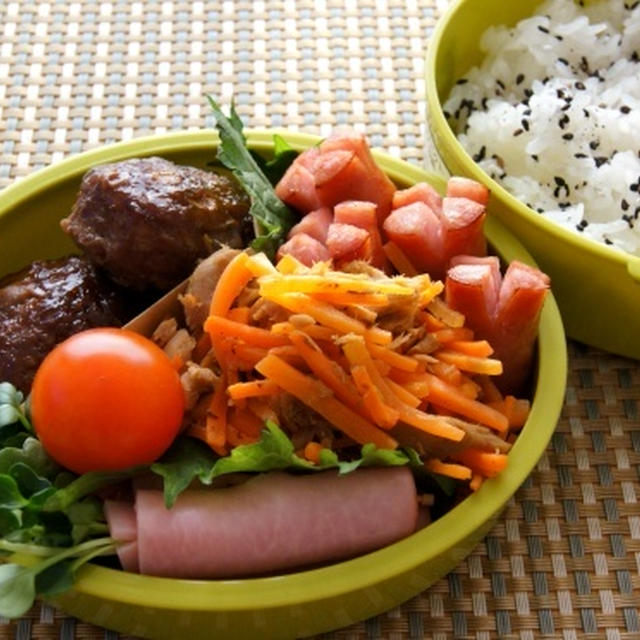 牛蒡いっぱい照り焼きハンバーグ弁当☆ありがとうございます(*＾▽＾*)
