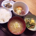 鮪たま納豆＆韓国風春雨と野菜の和え物