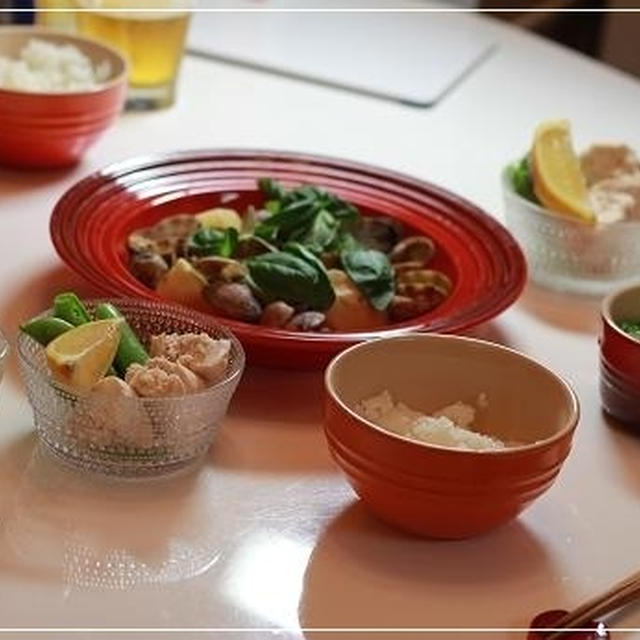あさりのじゃがいものワイン蒸し、バジルバター風味☆