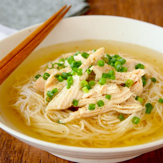 【調理時間10分】 冷んやりさっぱり　旨塩鶏そうめん
