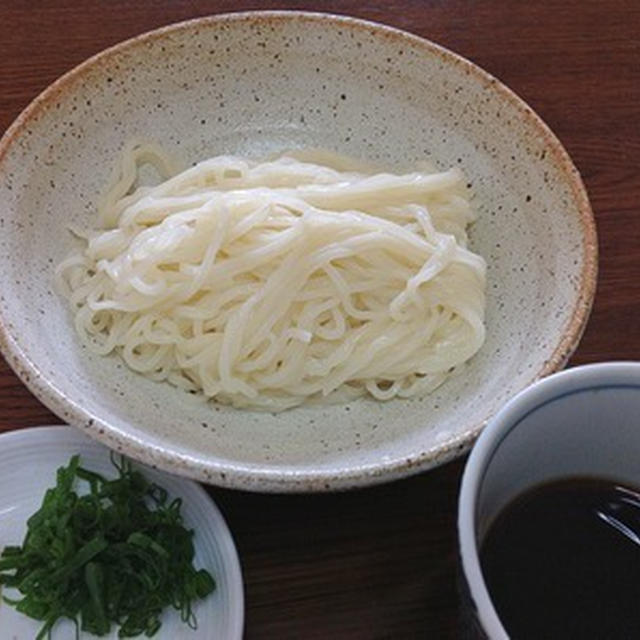 真冬の朝に「生ひやむぎ」