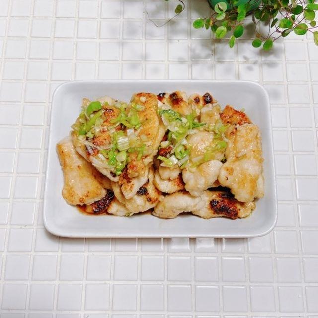 タレたっぷりで、ご飯がすすむ！「鶏むね肉の甘酢ネギだれ」の作り置き