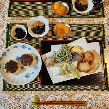 春の天ぷらと焼きおにぎり