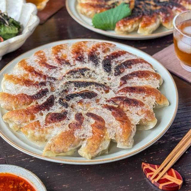 手軽に作れてヘルシー☆サバ缶と冷凍豆腐で作るうますぎ餃子