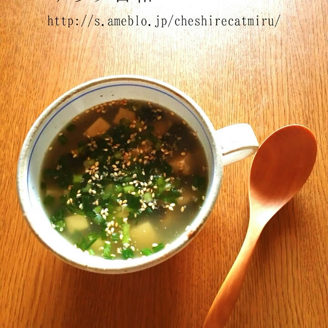 海苔と豆腐の冷製スープ