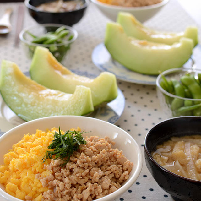 むすめのお昼ごはん作りがはじまりました～。そして･･･