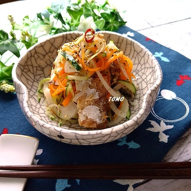 つくりおきにも♪サバ缶の南蛮漬け風サラダ