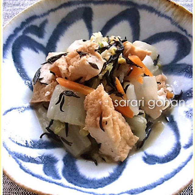 白菜とお揚げとひじきのさっぱり生姜煮