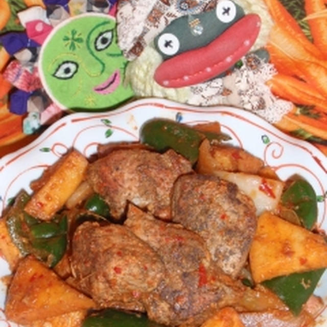 豚肉の林檎の豆板醤炒め＆大根とカニかまのピリ辛サラダ（お家カフェ）