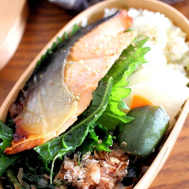 やっぱお弁当凄い☆若い世代には絶対ウケない！　夫のお弁当
