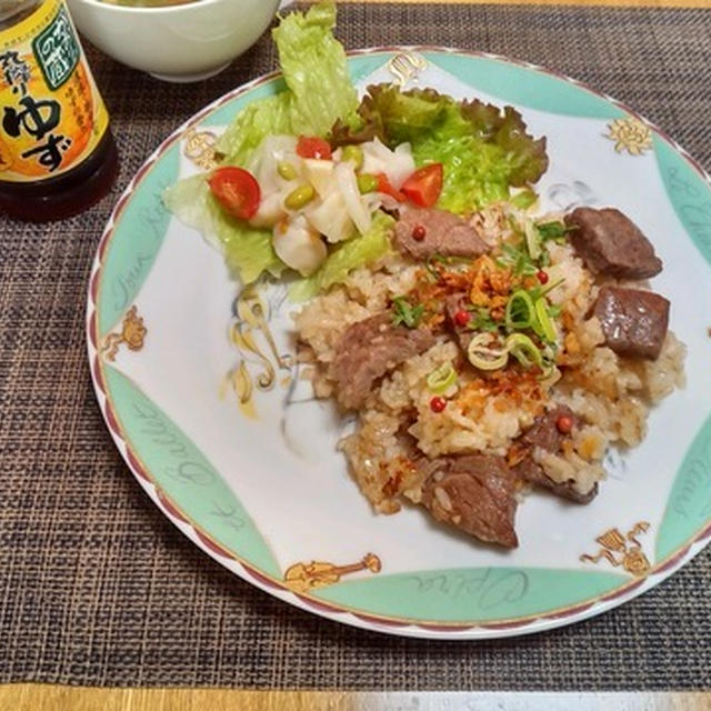 うまみとさっぱりポン酢が決め手☆ステーキ炒飯♪☆♪☆♪