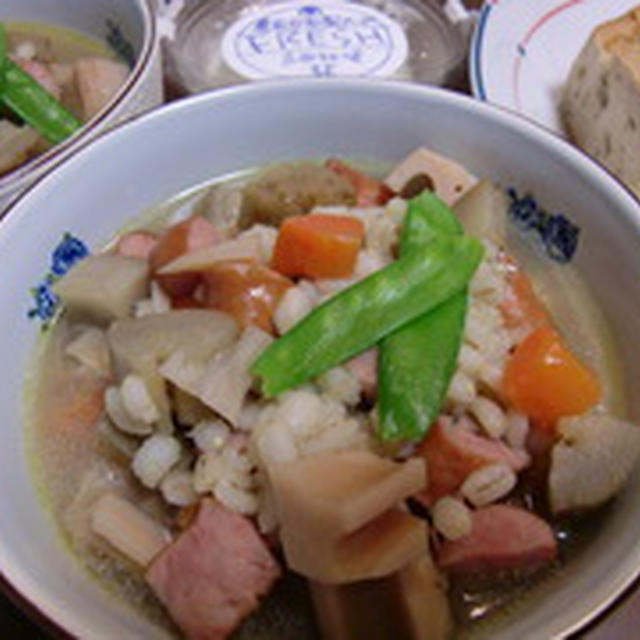 大麦と根菜のスープの作り方。　重厚ココットのレシピ