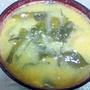 新玉ねぎとわかめの味噌汁
