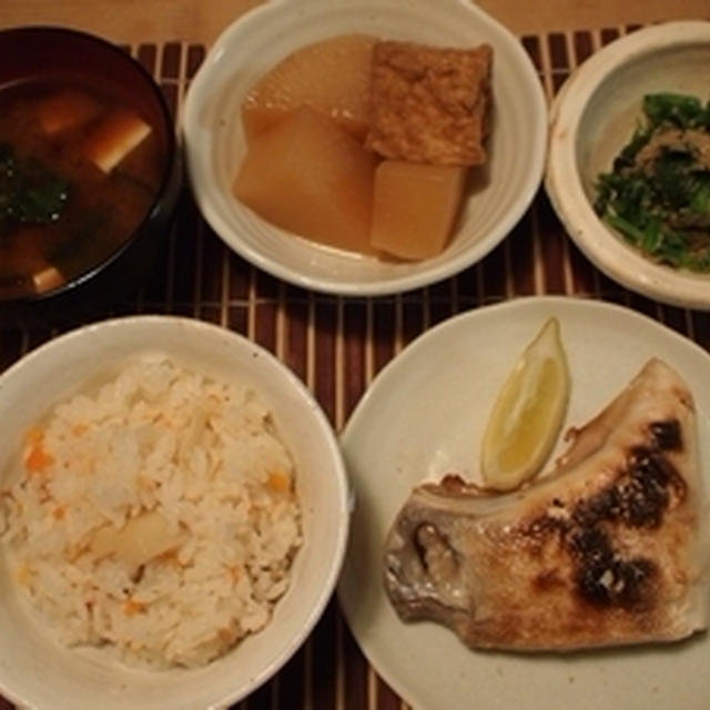 日本酒がしみじみ美味しいブリかま塩焼きのお献立